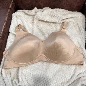 🌻Cacique 46D Nude Wireless Bra